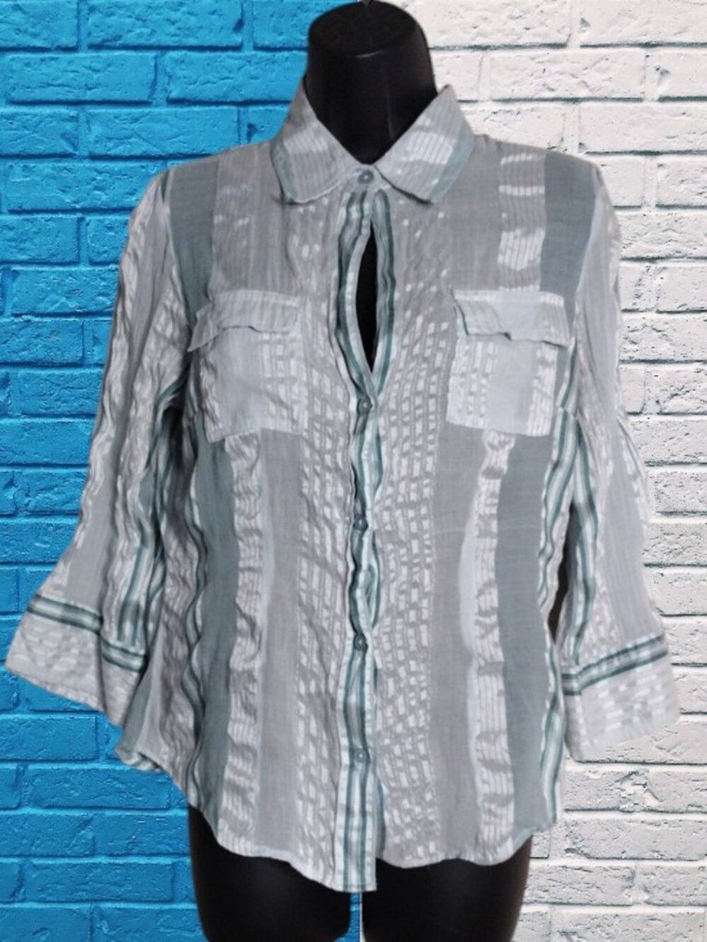 Mossimo Supply Women’s Light Blue Striped Button-Front Top